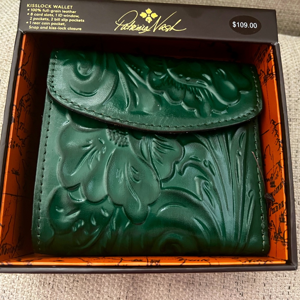 Patricia Nash wallet